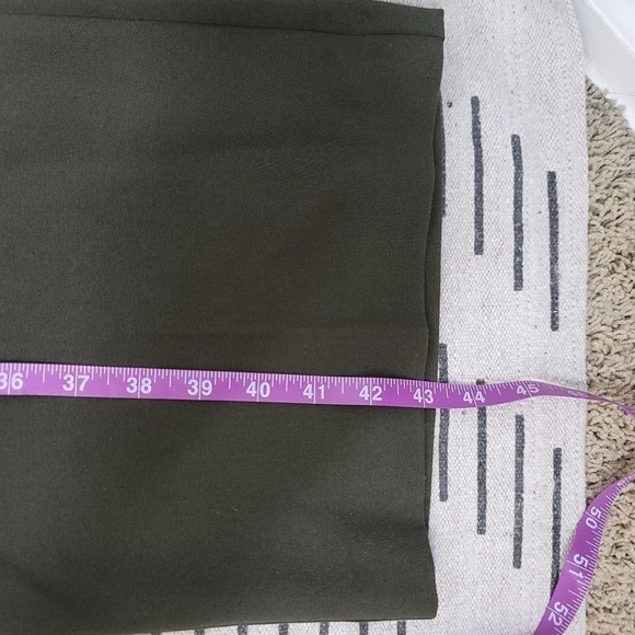 MARARGET M. ORANGE LABEL OLIVE GREEN WIDE LEG PANTS, SZ 2 - Picture 12 of 13